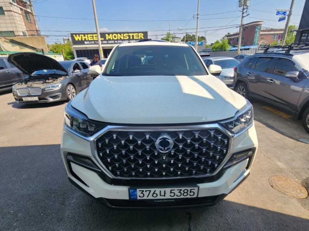 Ssangyong Rexton 2021 Blanco - Importación desde Corea - HF Imports Iquique - Foto 1
