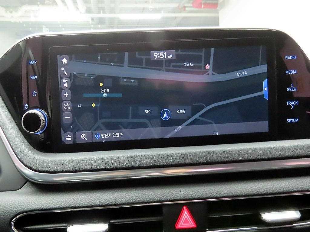 HYUNDAI Sonata - Vista 9