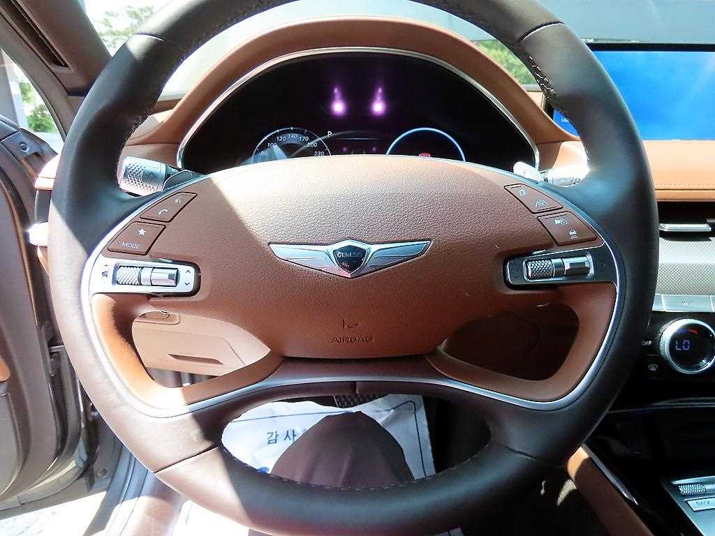 Genesis G80 - Vista 8