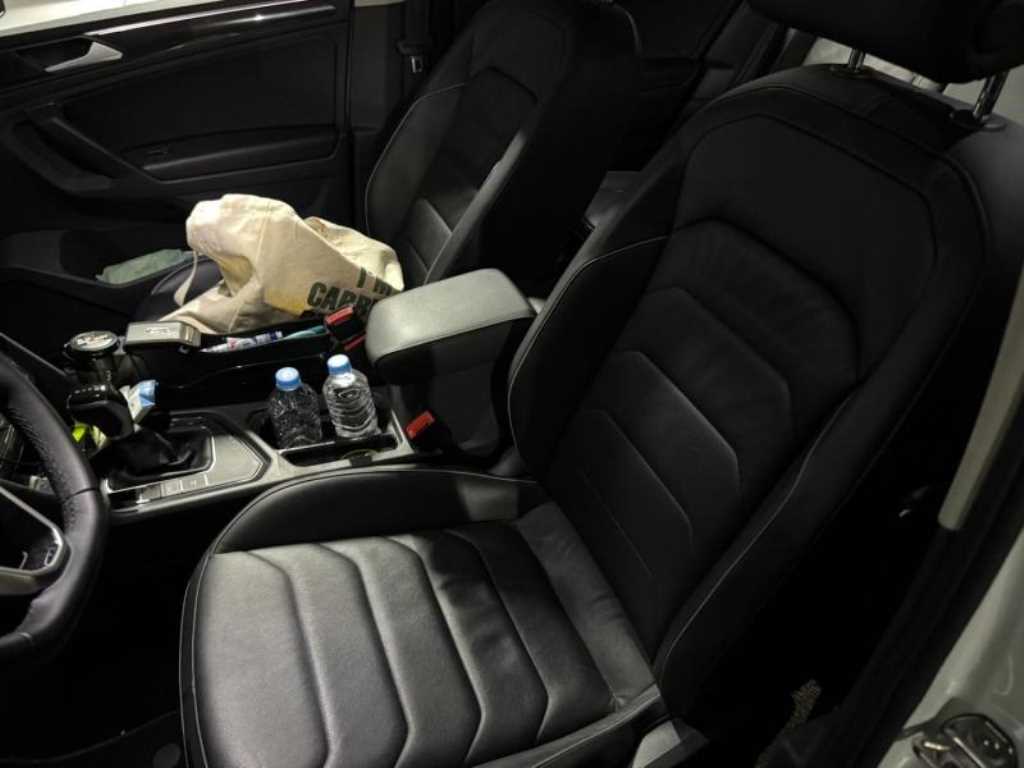 Volkswagen Tiguan - Vista 4