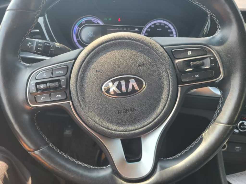 KIA Niro - Vista 11