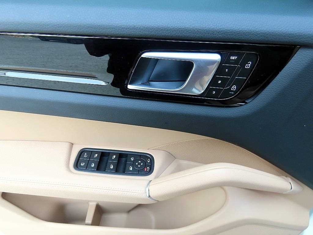 Porsche Cayenne - Vista 11