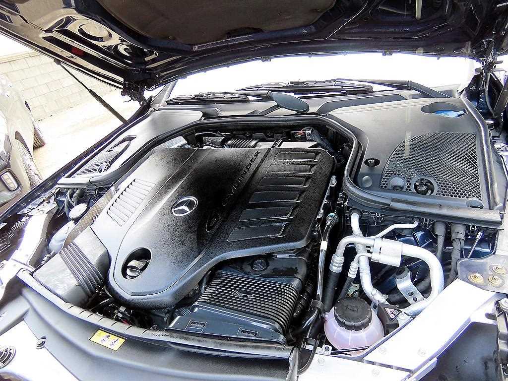 Mercedes Benz CLS Class 2019 Azul - Importación desde Corea - HF Imports Iquique - Foto 19