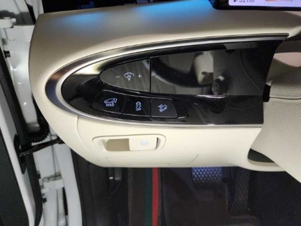Genesis GV70 2025 Blanco - Importación desde Corea - HF Imports Iquique - Foto 14