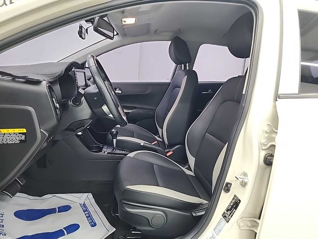 KIA Morning - Vista 11