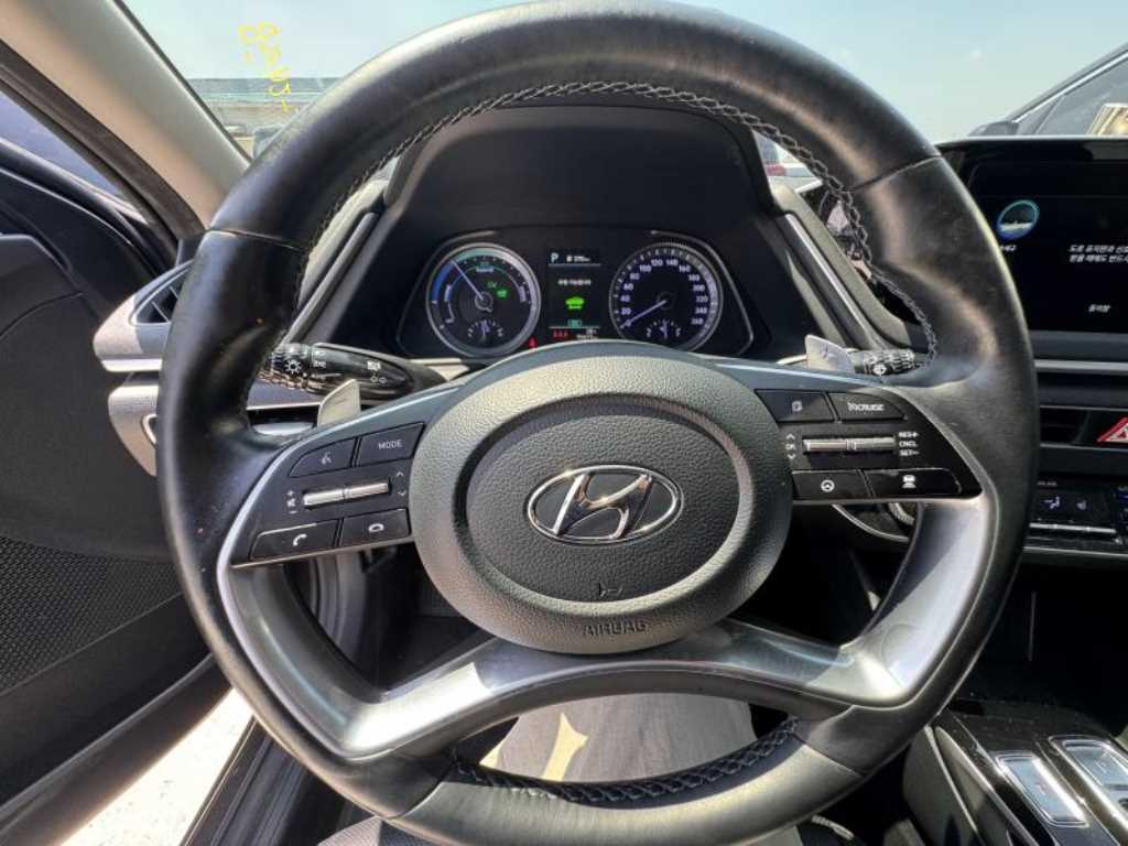 HYUNDAI Sonata - Vista 5
