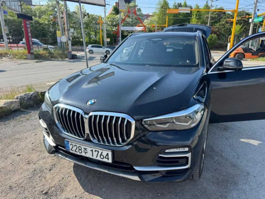 BMW X5 2021 Negro - Importación desde Corea - HF Imports Iquique - Foto 1