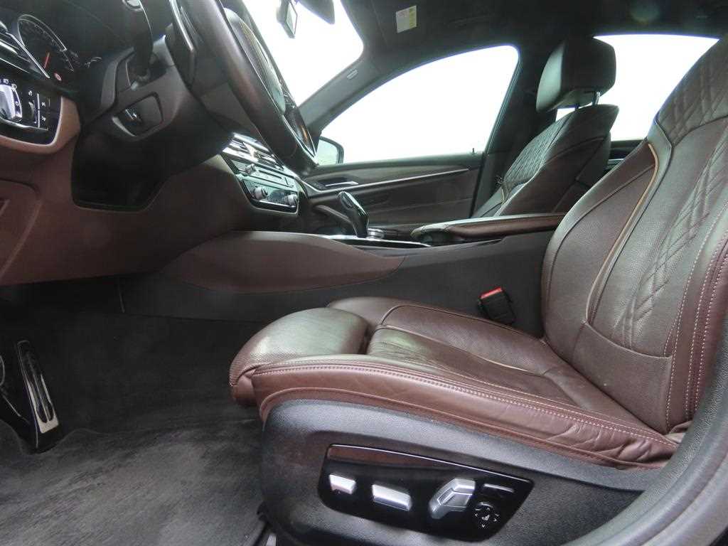 BMW 5 Series 2017 - Importación desde Corea - HF Imports Iquique - Foto 13