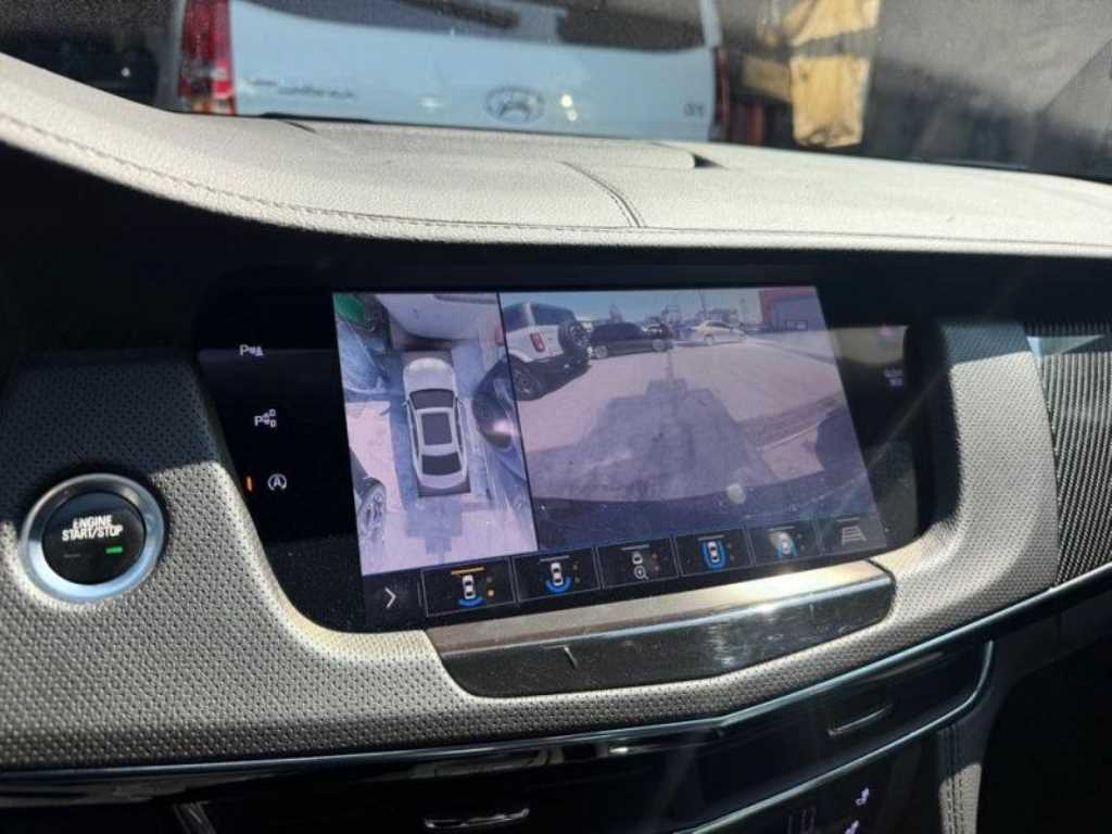 Cadillac CT6 - Vista 5
