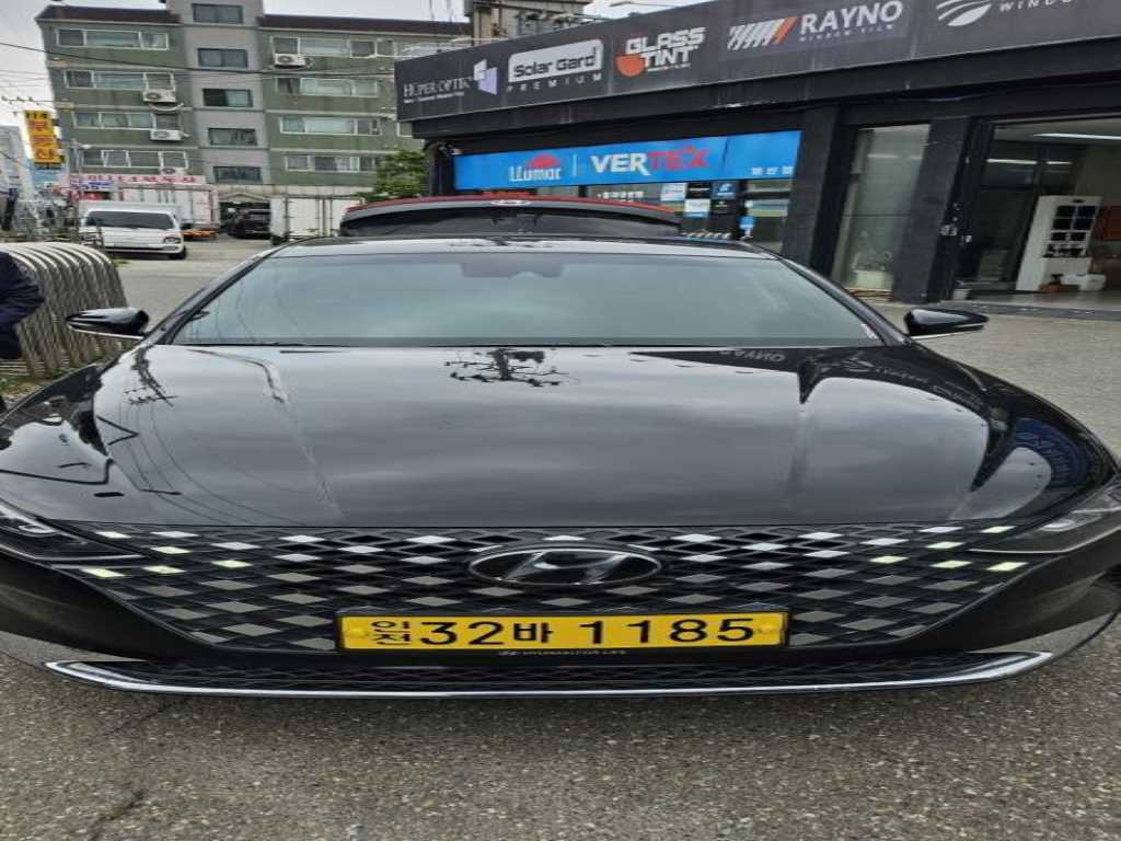 HYUNDAI Grandeur 2023 Negro - Importación desde Corea - HF Imports Iquique - Foto 1