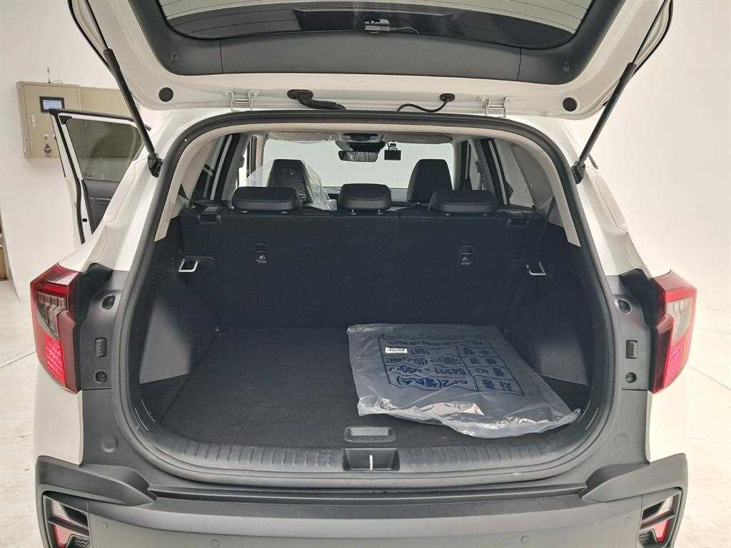 KIA Seltos 2025 Blanco - Importación desde Corea - HF Imports Iquique - Foto 17