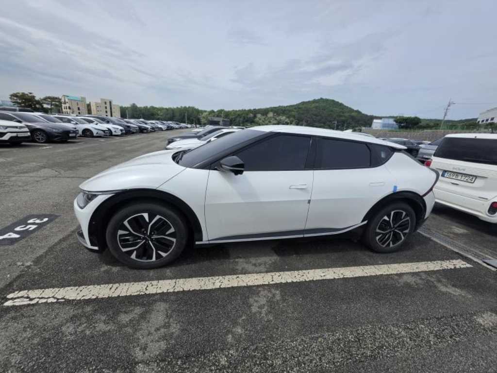 KIA EV6 - Vista 5