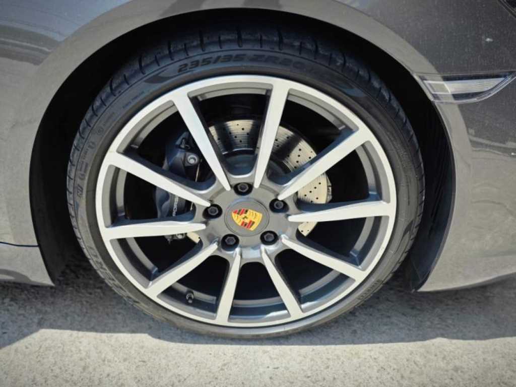 Porsche 718 - Vista 10