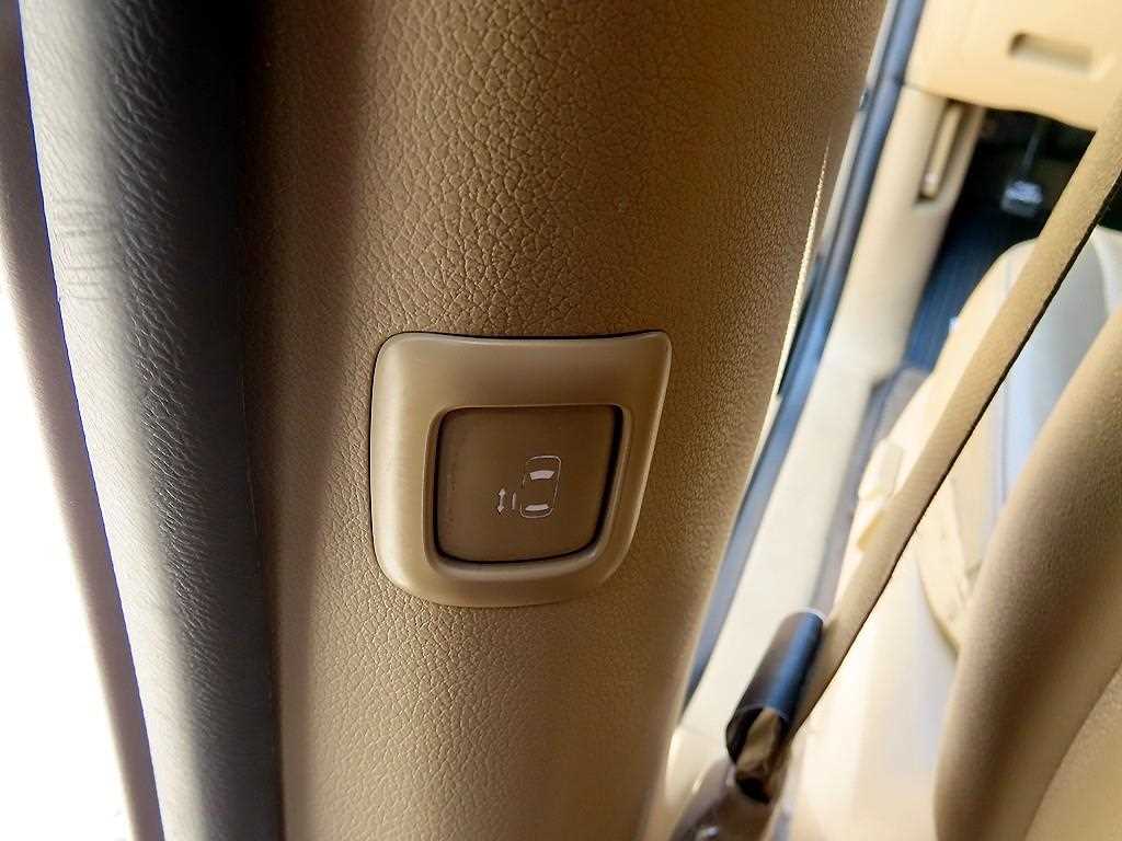 KIA Carnival 2015 Negro - Importación desde Corea - HF Imports Iquique - Foto 14