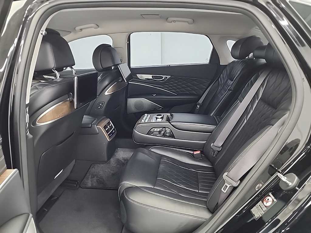 KIA K9 - Vista 12