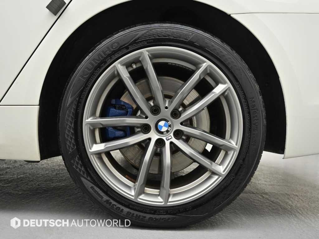 BMW 5 Series - Vista 5