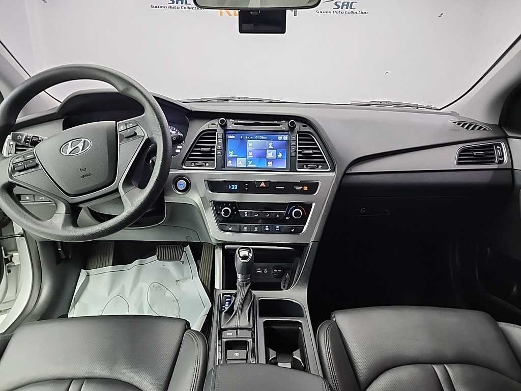 HYUNDAI Sonata - Vista 7