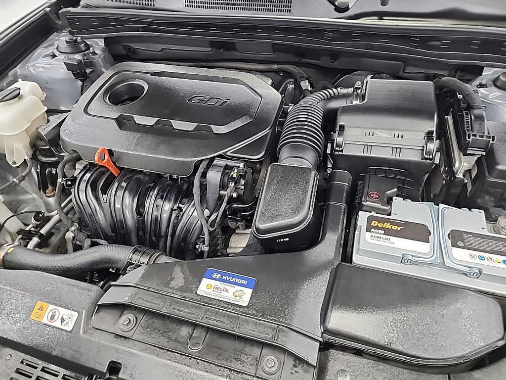 HYUNDAI Grandeur - Vista 5