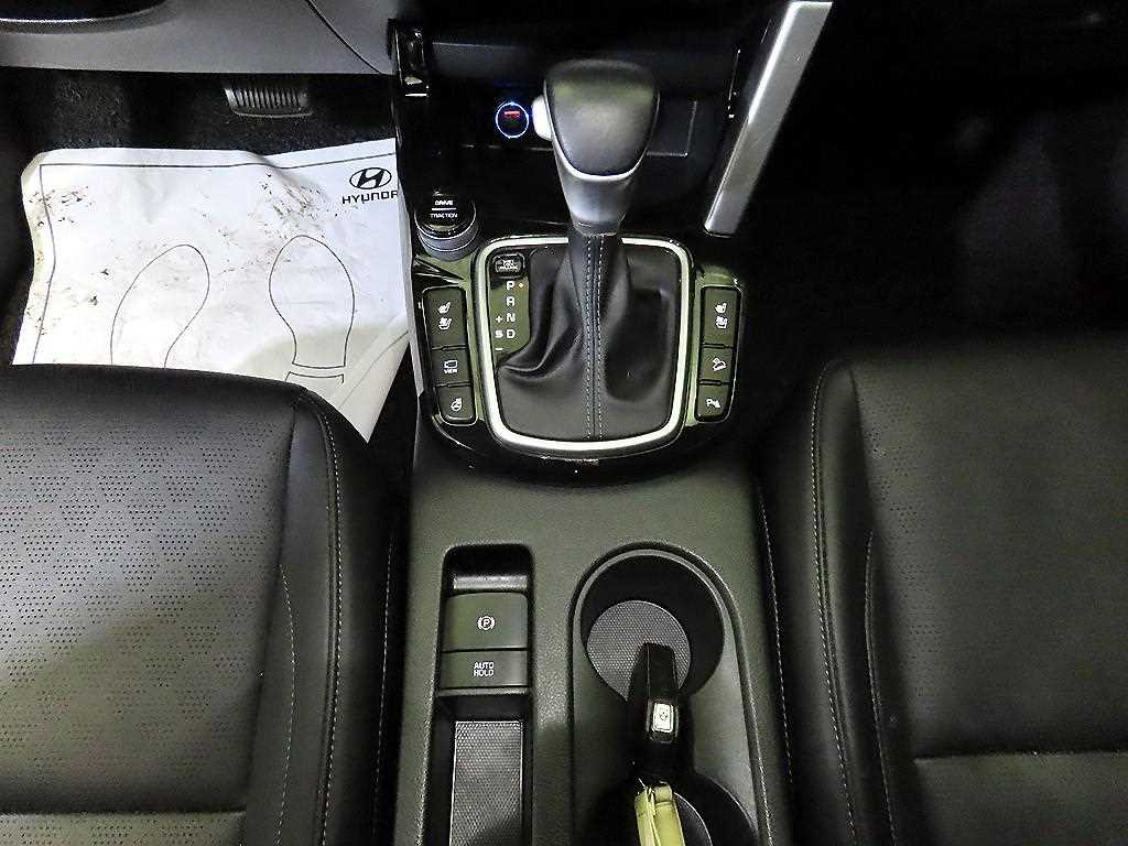 KIA Seltos - Vista 12