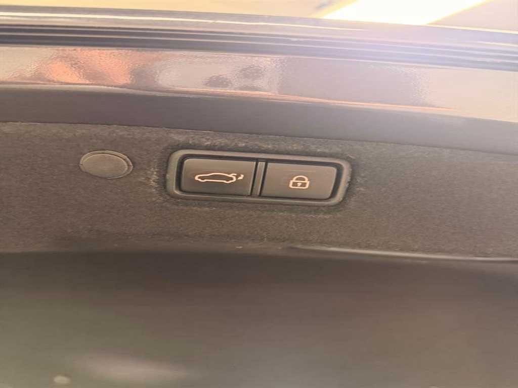 KIA K7 - Vista 5