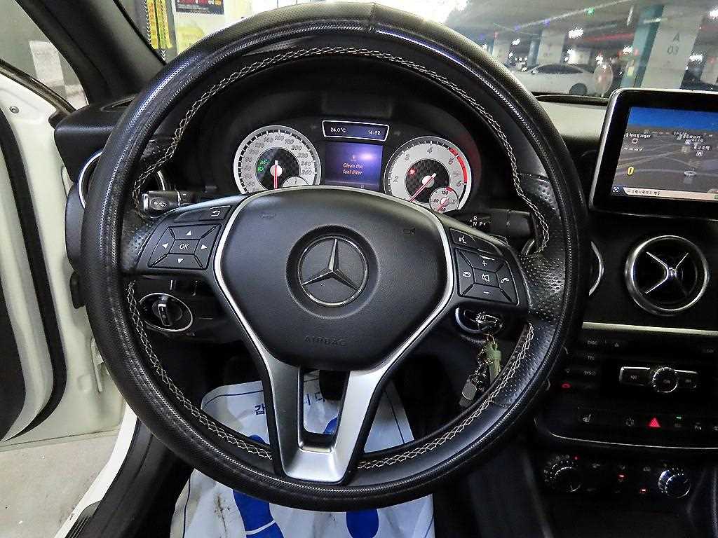Mercedes Benz A Class - Vista 8