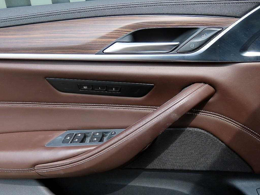 BMW 5 Series - Vista 12