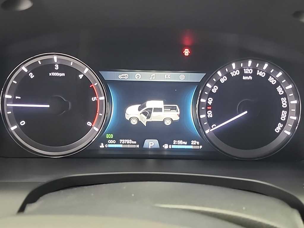 Ssangyong Rexton - Vista 6