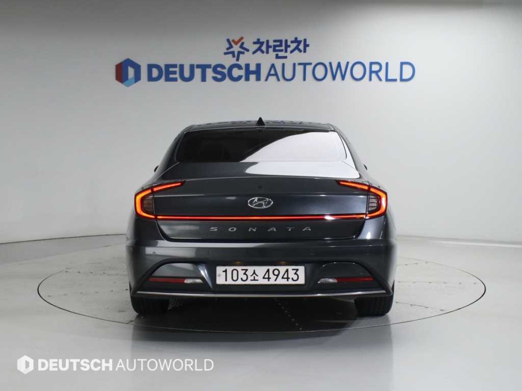 HYUNDAI Sonata - Vista 5