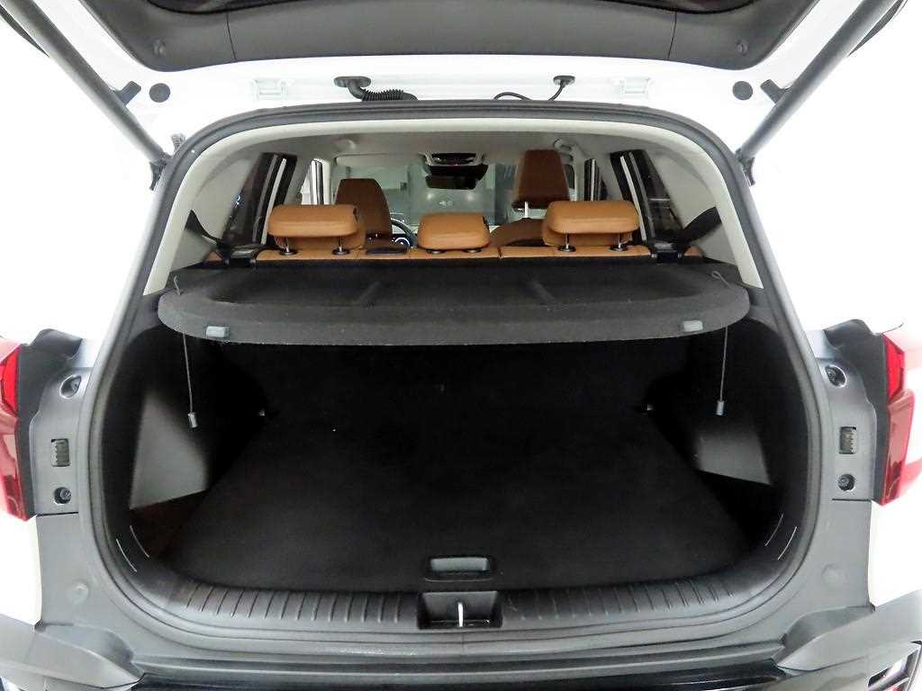 KIA Seltos - Vista 5