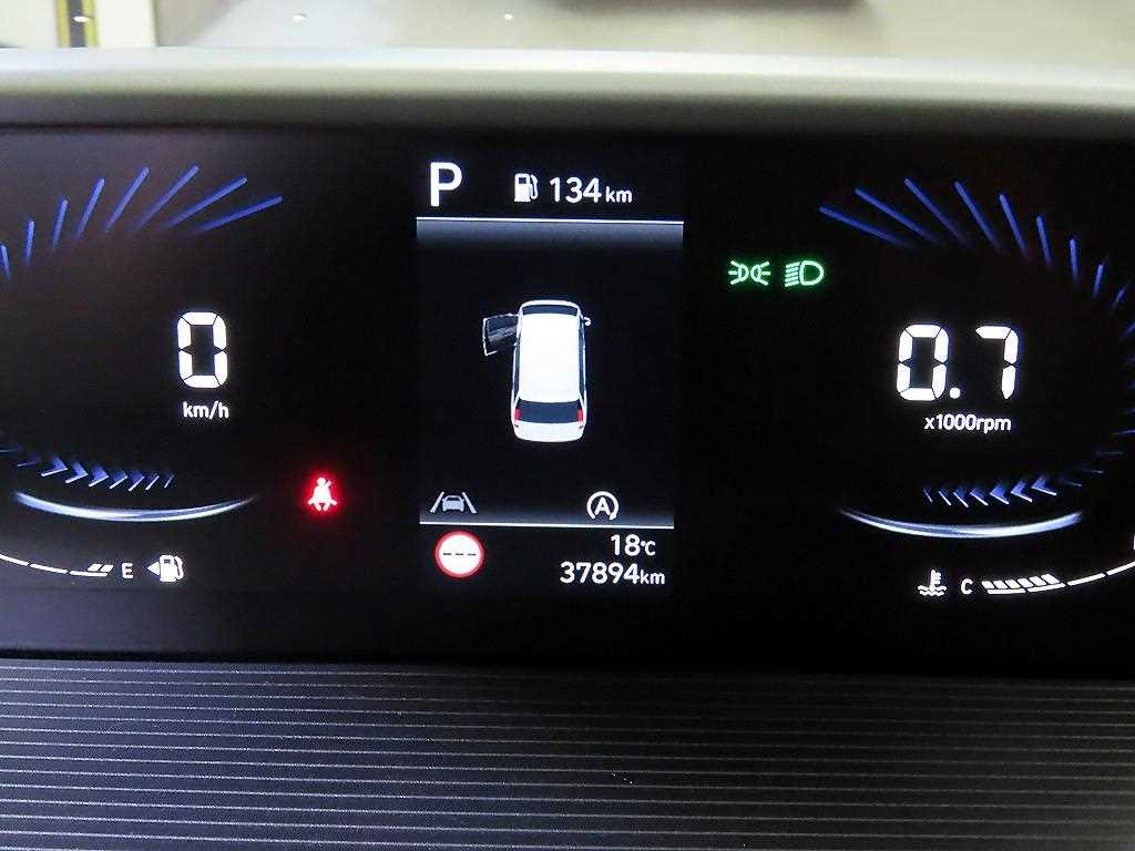 HYUNDAI Staria - Vista 9