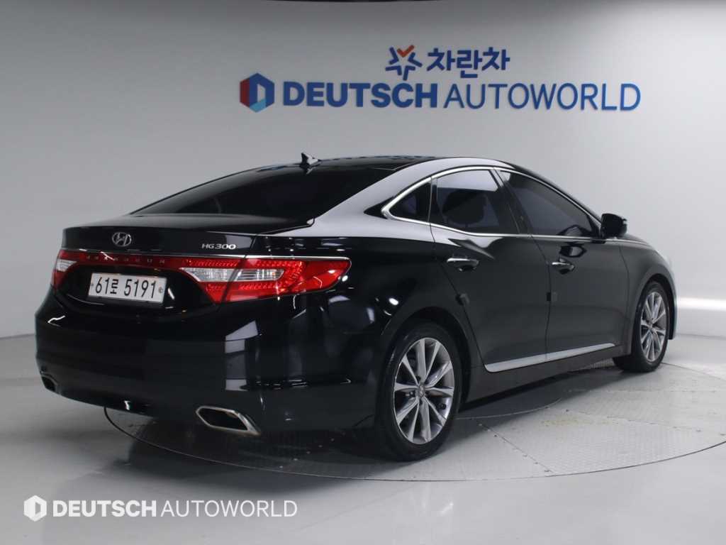 HYUNDAI Grandeur - Vista 2