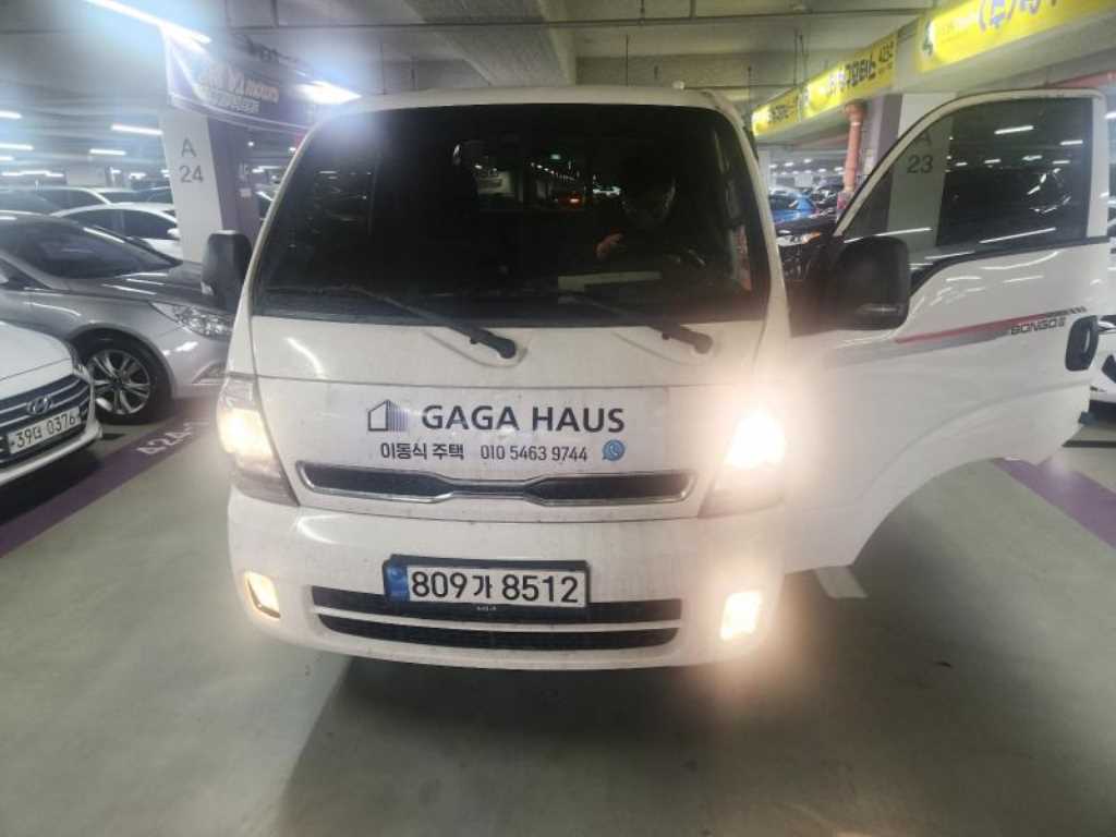 Small Truck Cargo (small) 2022 Blanco - Importación desde Corea - HF Imports Iquique - Foto 1