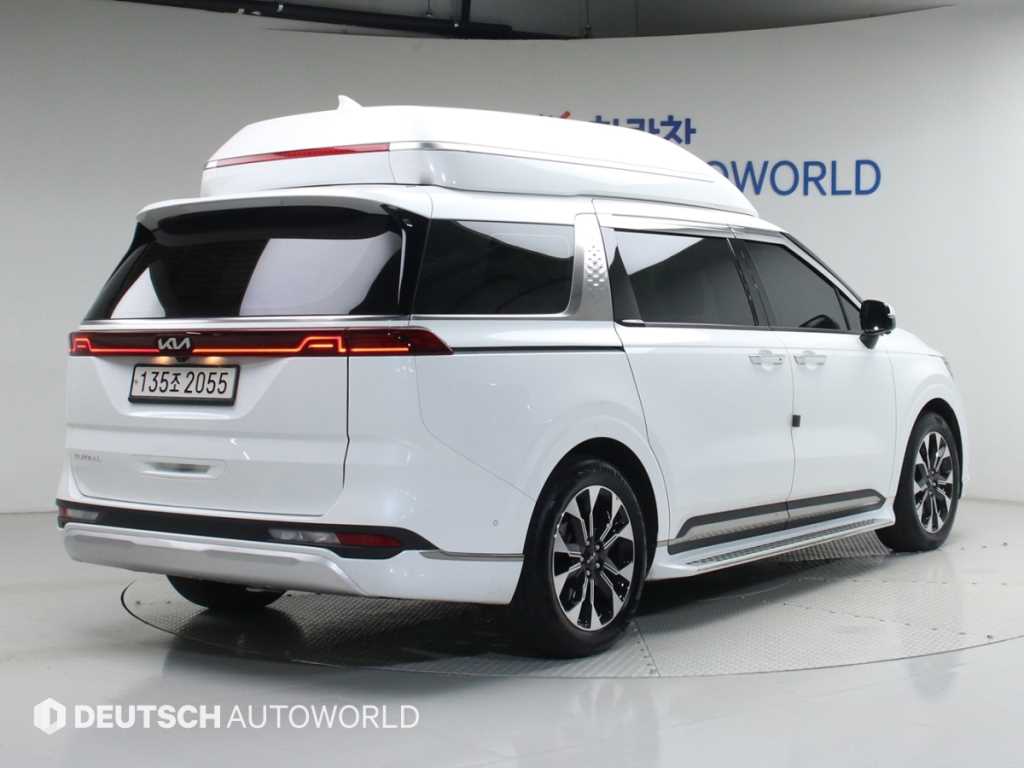 KIA Carnival - Vista 2
