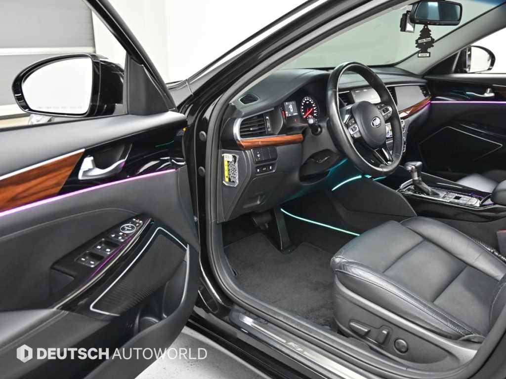 KIA K7 - Vista 11