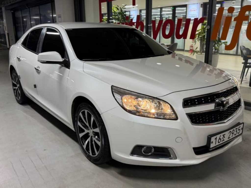 Chevrolet Malibu - Vista 2