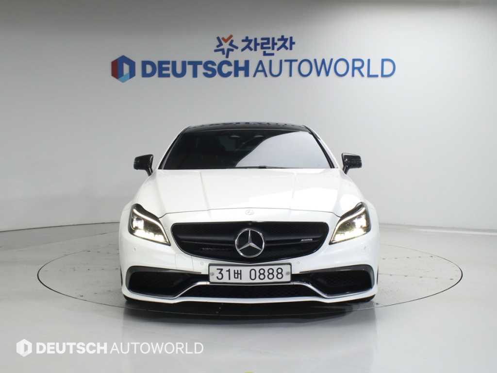 Mercedes Benz CLS Class - Vista 3