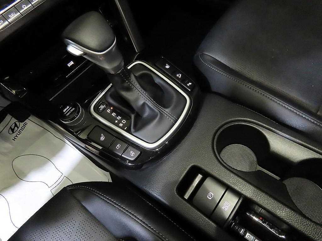 KIA Seltos - Vista 12