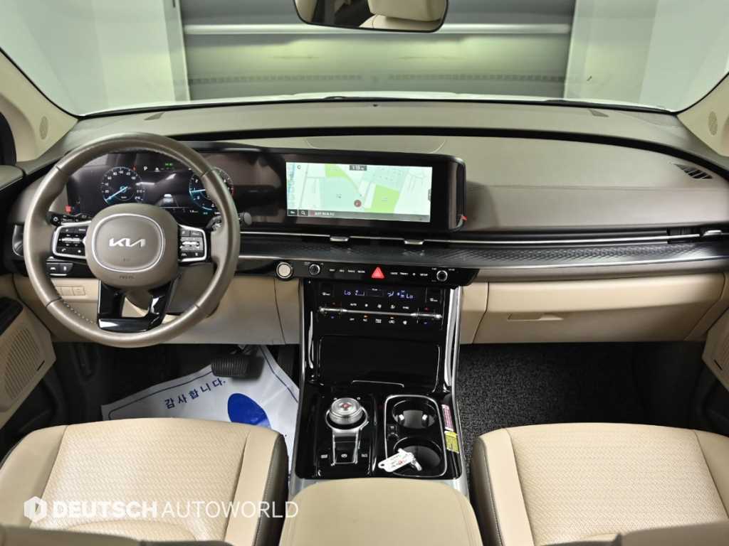 KIA Carnival - Vista 7
