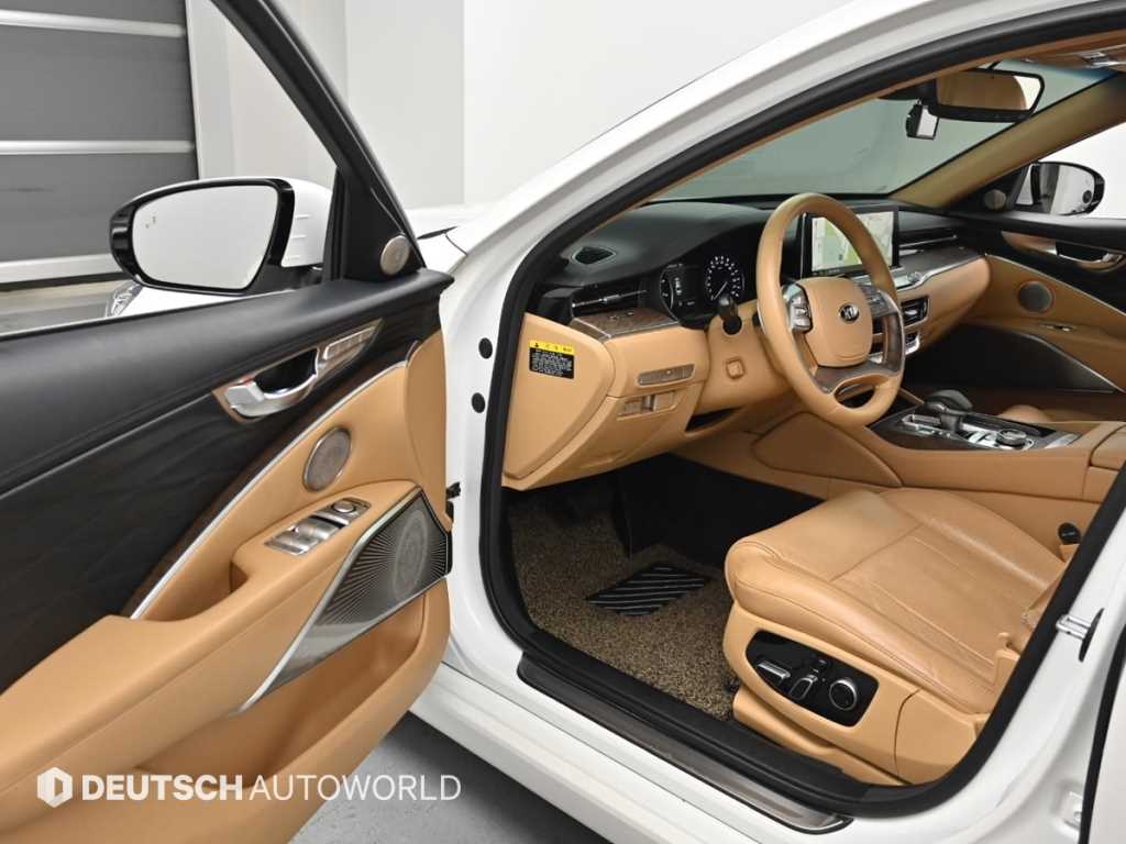 KIA K9 - Vista 11