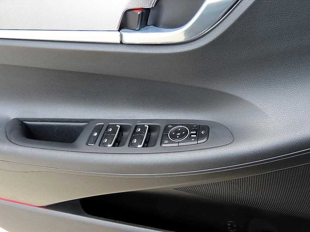 HYUNDAI Grandeur - Vista 11