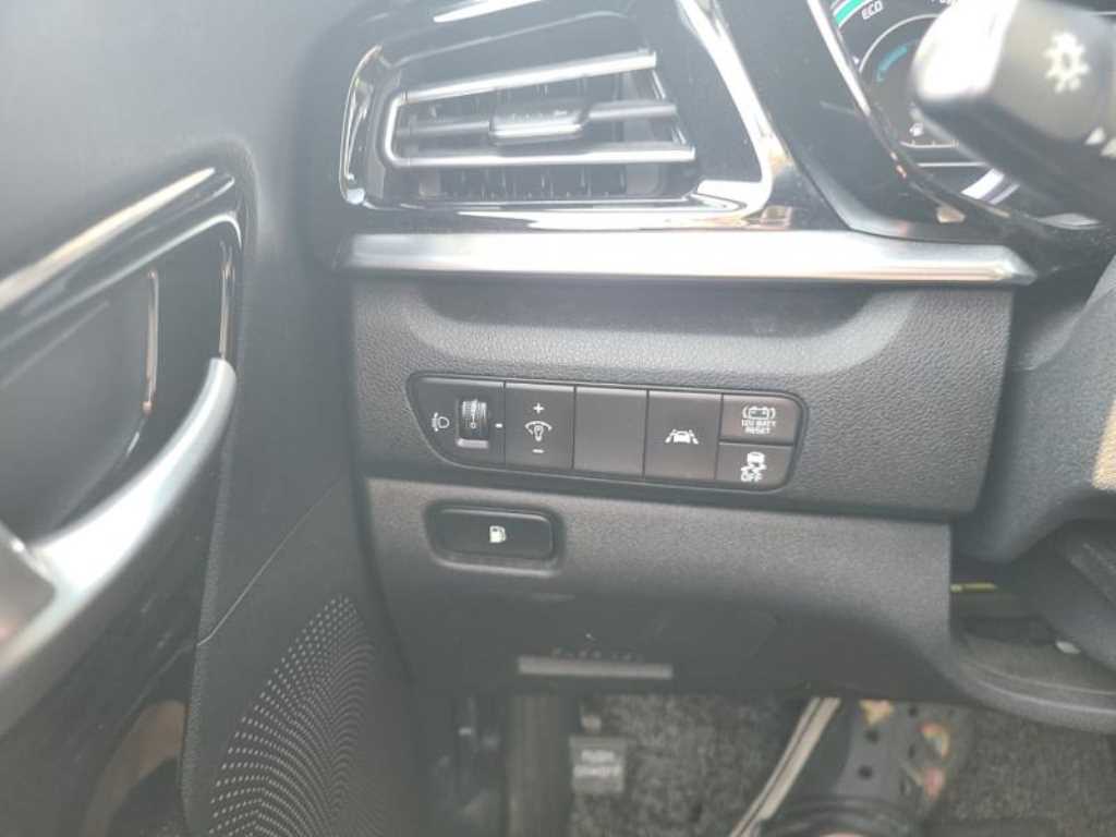 KIA Niro - Vista 9