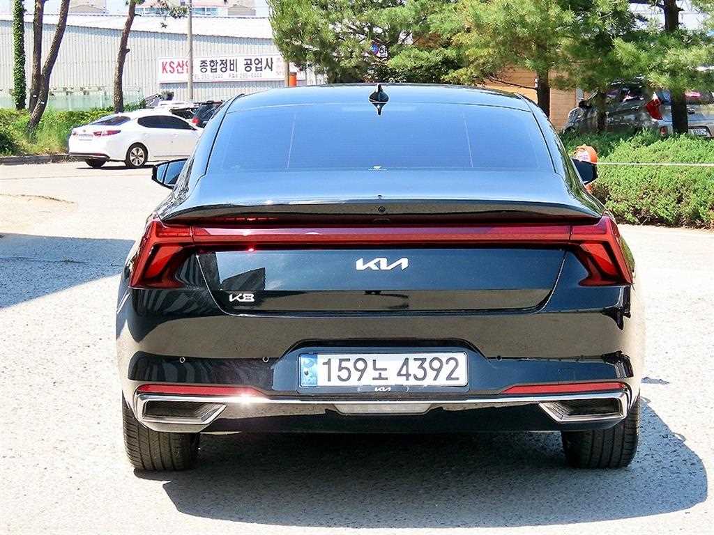 KIA K8 - Vista 4