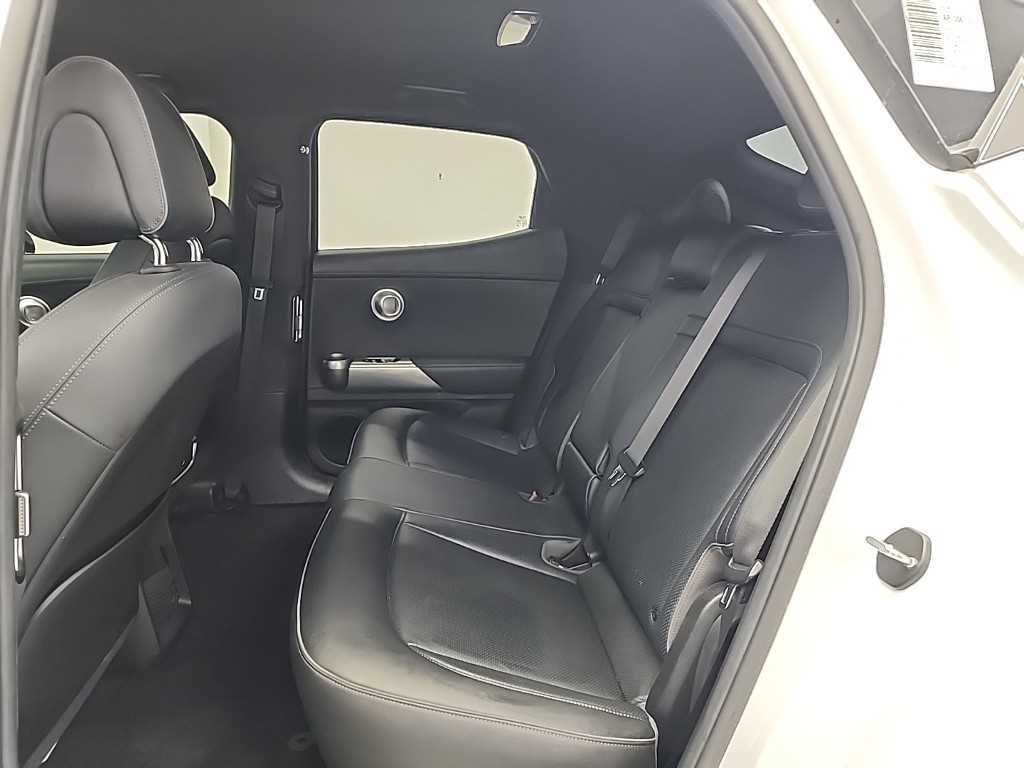 Genesis GV60 - Vista 12
