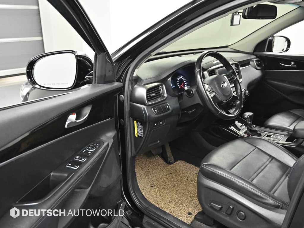 KIA Sorento - Vista 11