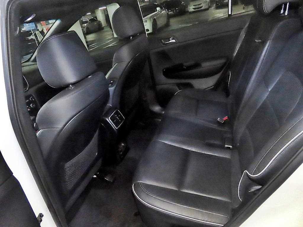KIA Sportage - Vista 7