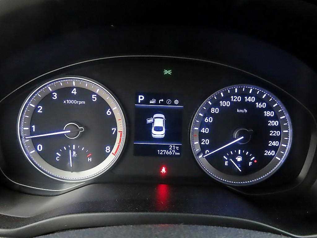 HYUNDAI Grandeur - Vista 8