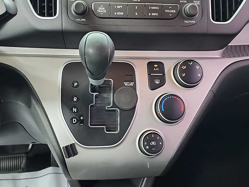 KIA Ray - Vista 8