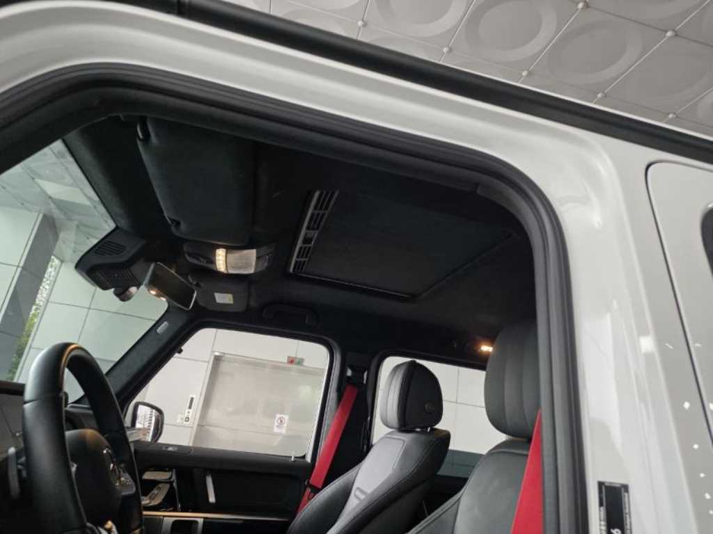 Mercedes Benz G Class (G Wagen) - Vista 8