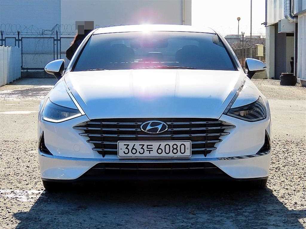 HYUNDAI Sonata 2022 Blanco - Importación desde Corea - HF Imports Iquique - Foto 1