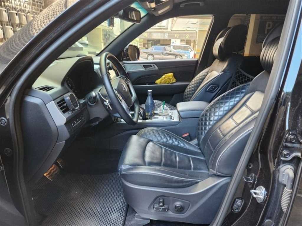 Ssangyong Rexton - Vista 5
